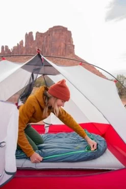 Therm-A-Rest Saros 32 Mummymodel Slaapzak -Winkel Voor Kampeerartikelen 1900 1267 2022 thermarest desertcamping highsierras spence 0042