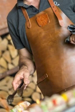 OFYR Leren Schort - Bruin -Winkel Voor Kampeerartikelen 900 601 apron 001